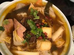 黄焖羊肉锅仔-Colourful Yunnan Box Hill 彩云南·彩铺子
