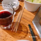 他家秘制的小料很好吃 腊肠 牛肉 脑花