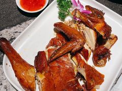 脆皮童子鸡（半只）-新白鹿餐厅(松江开元地中海店)