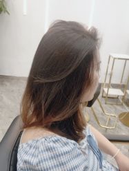 -MODEL'S HAIR