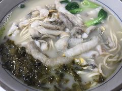 -明呈黄鱼面馆(斜土路店)