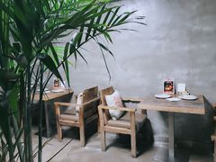 -HIGH FIVE哈福手工汉堡(桂林路店)