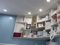 -蕾特恩专业祛痘·皮肤管理
