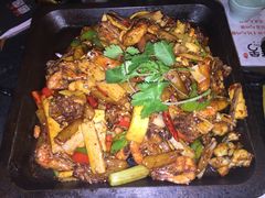 -炭舍干锅·烤鱼(扬名广场店)