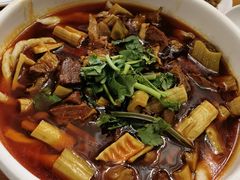 -曾牛肉