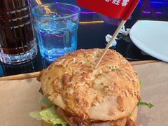 -必胜客(滨江店)