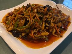 -老码头黑皮肘子锅包肉(赣水路店)