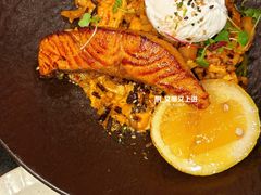 -Mark&Mars Restaurant