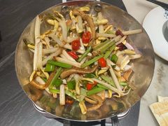 -梁家大院•农家菜(昆山会展中心店)