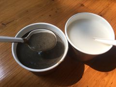-谢怀亮芝麻茶