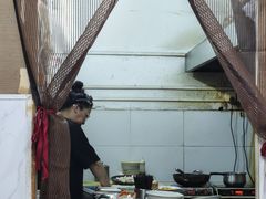 -上海特色小笼店(铁岭路90弄小区店)