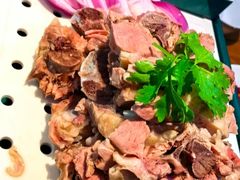 -俭寨大盘鸡·手抓肉·烧烤新疆菜(乌苏路店)