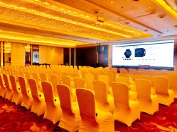 -成都世外桃源酒店-宴会厅·草坪婚礼·会议活动