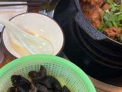 -重庆鸡公煲·青锅花椒鱼(牡丹江路店)