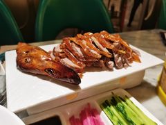 德胜枣木烤鸭-雀蓝川菜(星悦汇店)