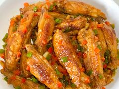 蒜香鸡翅-百年神厨·地道川菜(清江西路店)