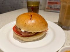 澳门猪扒包-香港新发烧腊茶餐厅(书城店)