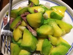 -云海肴·汽锅鸡·云南菜(天山百盛优客店)