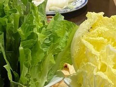 -老房老舍重庆火锅(假日城市店)