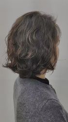 -虫二·专注健康烫染沙龙