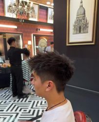 -BarberKiNG男士理发馆Barbershop