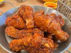 -BHC炸鸡(明洞总店)