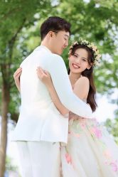 -城市花园婚纱摄影