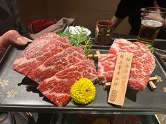-山川小町·极番烧肉(新地假日广场店)