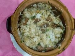 乳鸽煲仔饭-侠成水上农庄(工业大道店)