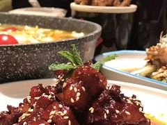 -山城外·非遗酸菜鱼(新都汇融店)