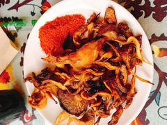 炸菌子-勺子米线·云南传统小吃市集(四方街店)