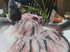 -红鼎豆捞·非遗鲍皇汤火锅(宝丰路店)