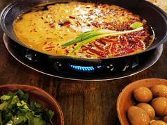 -黄潇洒老火锅(九眼桥宏济巷店)