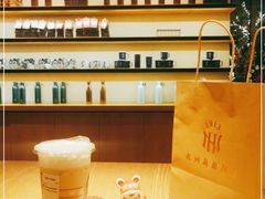 -星巴克臻选(杭州嘉里中心1F店)