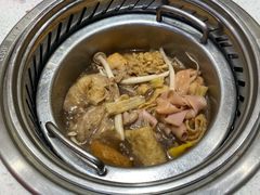 -龍歌自助小火锅(市南金茂湾店)