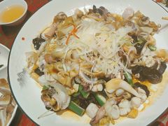 -鱼满舱·鲜活海鲜·正宗鲁菜