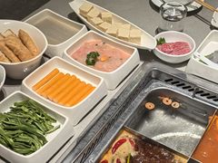 -海底捞火锅(高新万达店)
