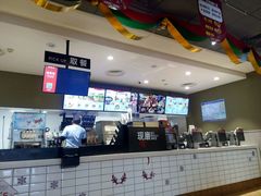 -肯德基(盘龙奥莱店)
