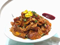 -皇城根·烤鸭·鱼头·家常菜(欧亚大观乐活城店)