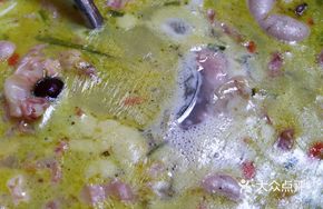 Chicken Kidney and Fish Bladder Stew