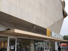 -麦当劳(塔园路店)