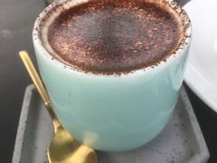 -UNI UNI(环亚凯瑟琳店)