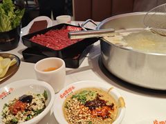 -花田里捞牛火锅(天润店)