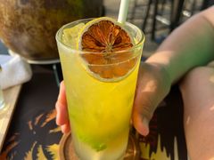 -Sunset Bar(丹绒亚路香格里拉店)