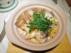-浦東饭店(育才街怀特国际商城店)
