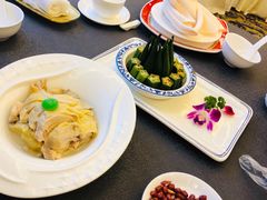 -山明水秀大饭店