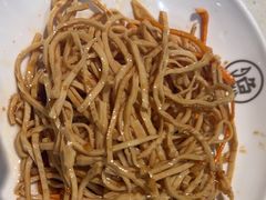-江渔儿酸菜鱼(奥园广场金发购物中心店)