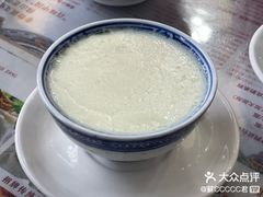-周大娘牛乳(旧寨古村总店)