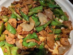 湖南小炒肉-小六汤包(万和城店)