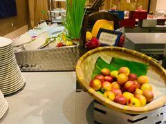 -海口绿发希尔顿酒店-田园汇自助餐·三文鱼·海鲜